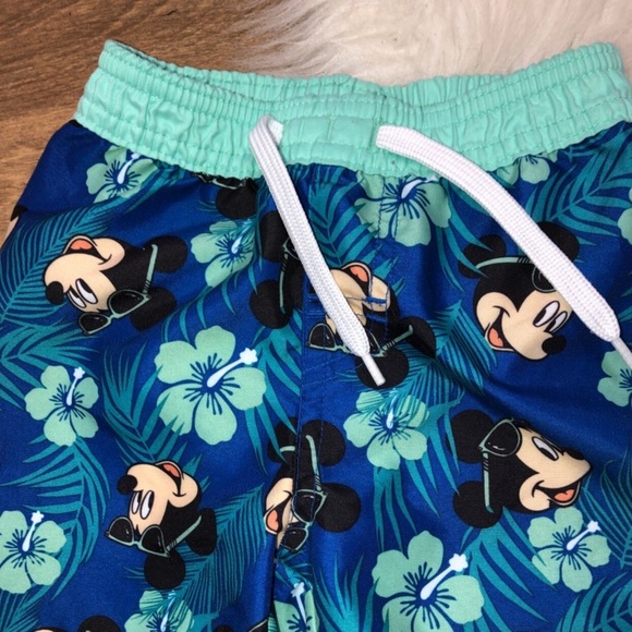 Disney 12-18 Months Boys Mickey Mouse Swim Trunks 

Pool, vacay, beach - Picture 3 of 5